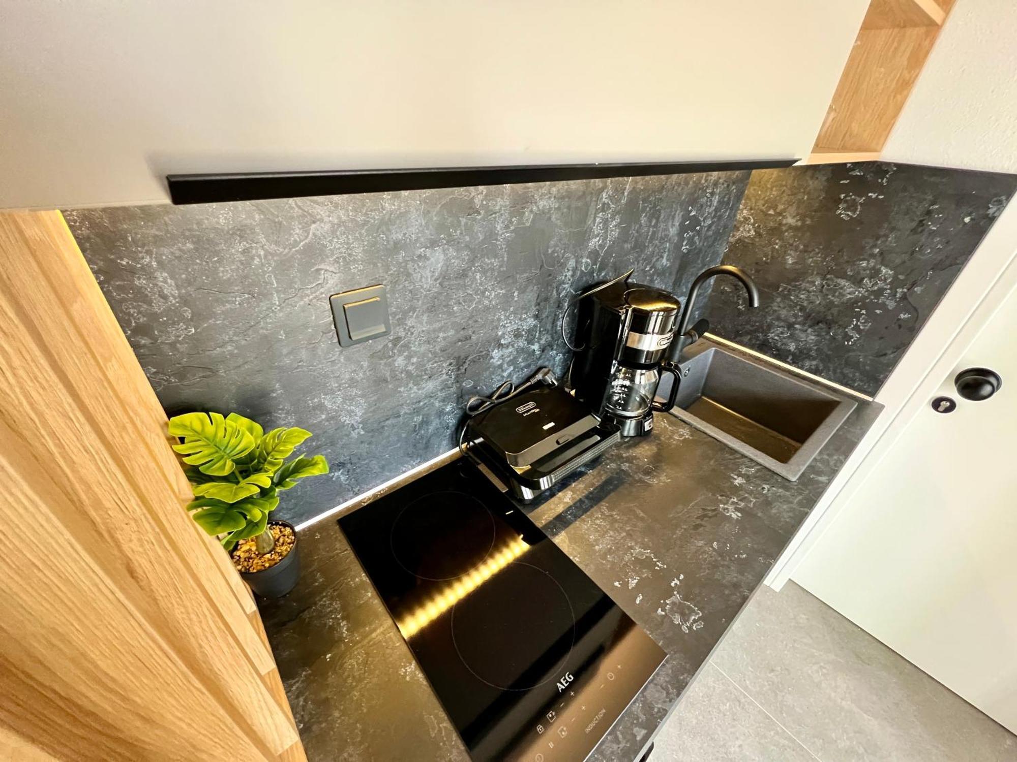 Suite Rooms - Fine Living Vevi Exterior photo