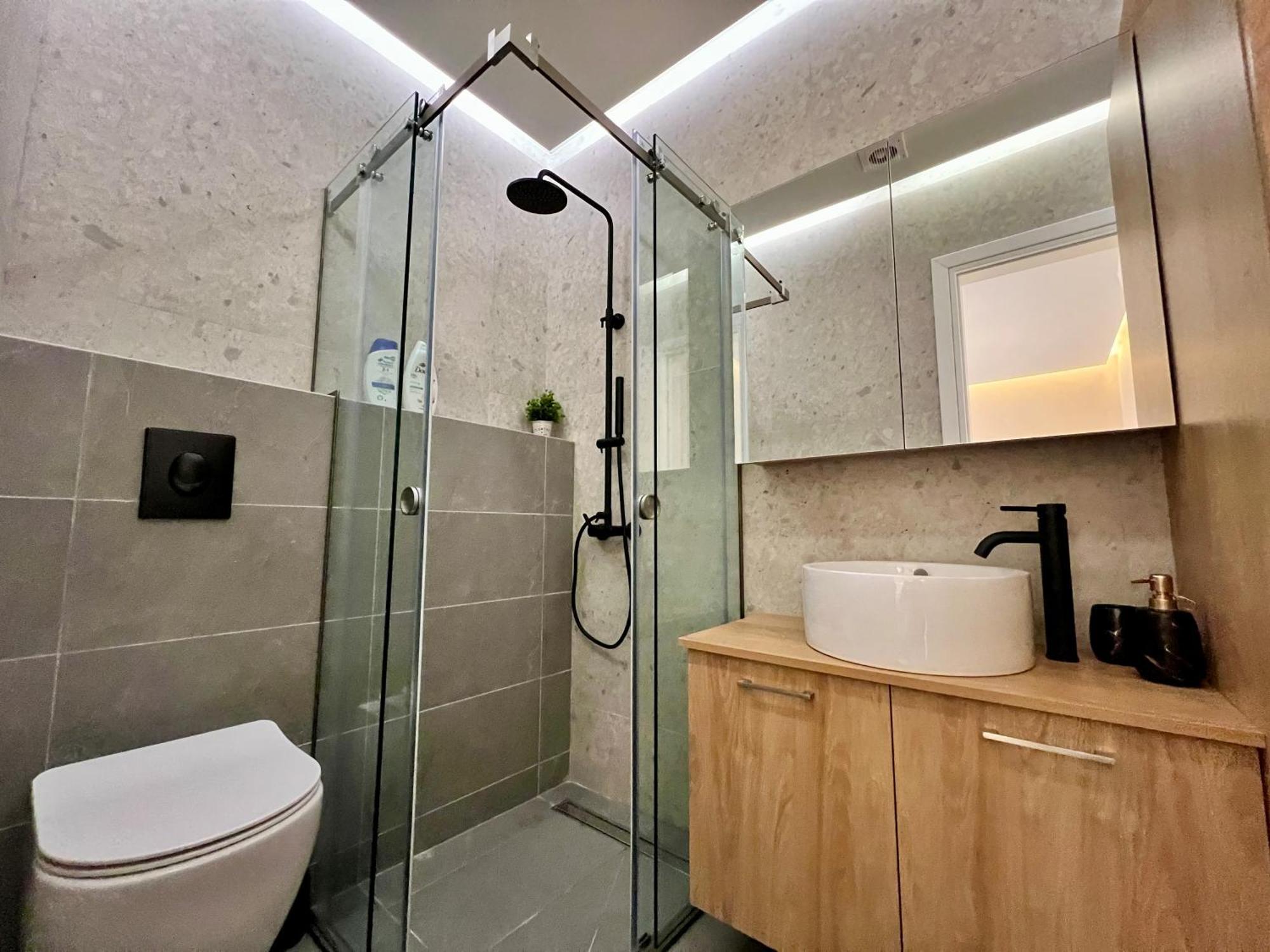 Suite Rooms - Fine Living Vevi Exterior photo