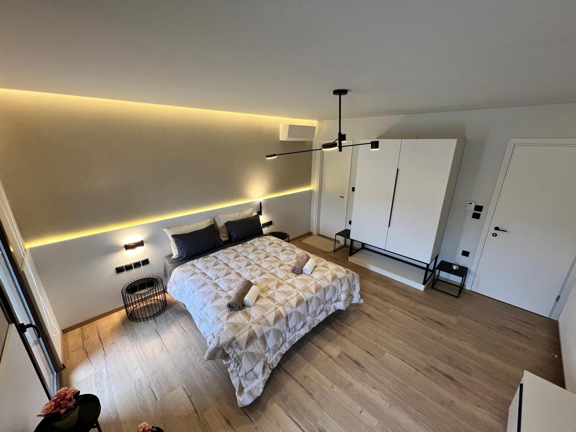 Suite Rooms - Fine Living Vevi Exterior photo